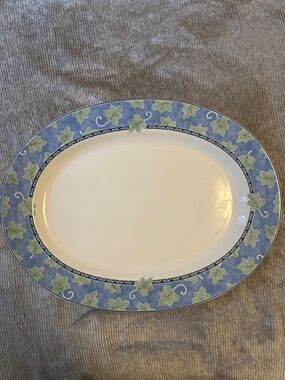 Pfaltzgraff Blue Isle Oval Serving Platter 14 1/2